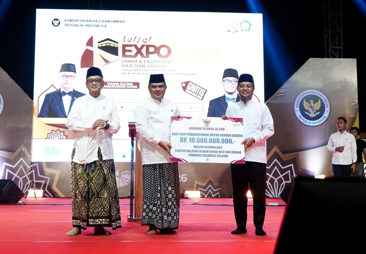 Gubernur Sulsel Serahkan Rp10 Miliar untuk Pembangunan Masjid Asrama Haji, Siapkan Lahan Kantor Kanwil Kementerian Haji dan Umrah