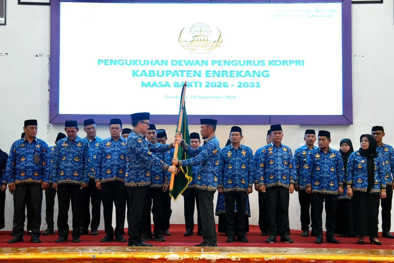 Sekda Jufri Rahman Kukuhkan Pengurus Korpri Enrekang Masa Bakti 2026-2031