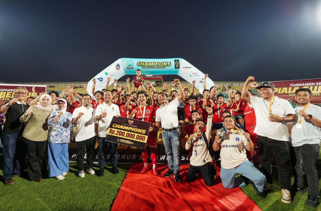 Kabupaten Bone Juara Piala Gubernur Sulsel Cup 2026, Gubernur Sulsel Serahkan Trofi dan Uang Tunai Rp200 Juta